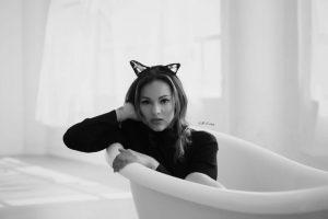 Helen Of Joy + Dee T. -wrongron, Wrong Ron, Stage Art 3, Shot at FD Photo Studio, Rose wall, props, Photoshop, Photoshoot, photography services, photographer, Model, Hellen of Joy, Hellen Kelly Davis, FD photo studio, DTLA, blog, bathtub, Art Studios, !done, !Art3