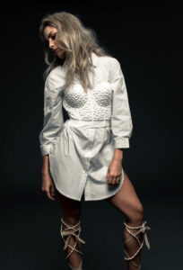 The Gray Scale Collection LOOKBOOK 2016 The Gray Scale Collection LOOKBOOK 2016