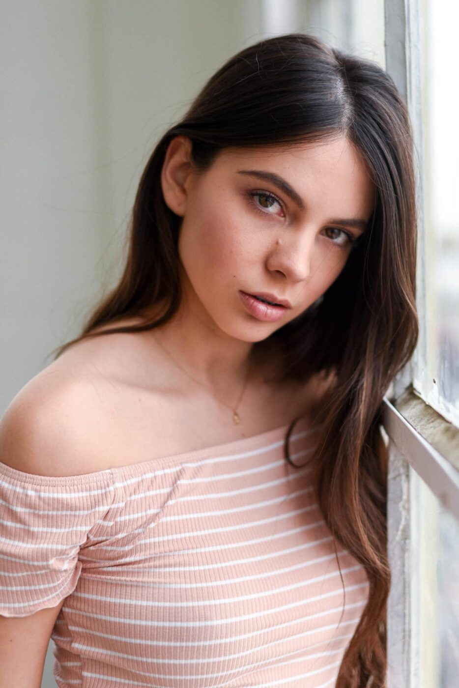 Bryan Fernandez is back with another amazing photoshoot