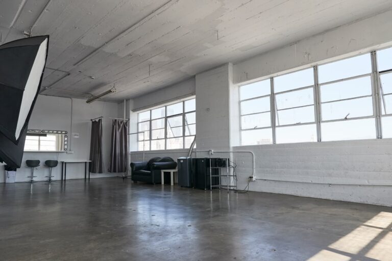 Studio Gallery Studio Gallery