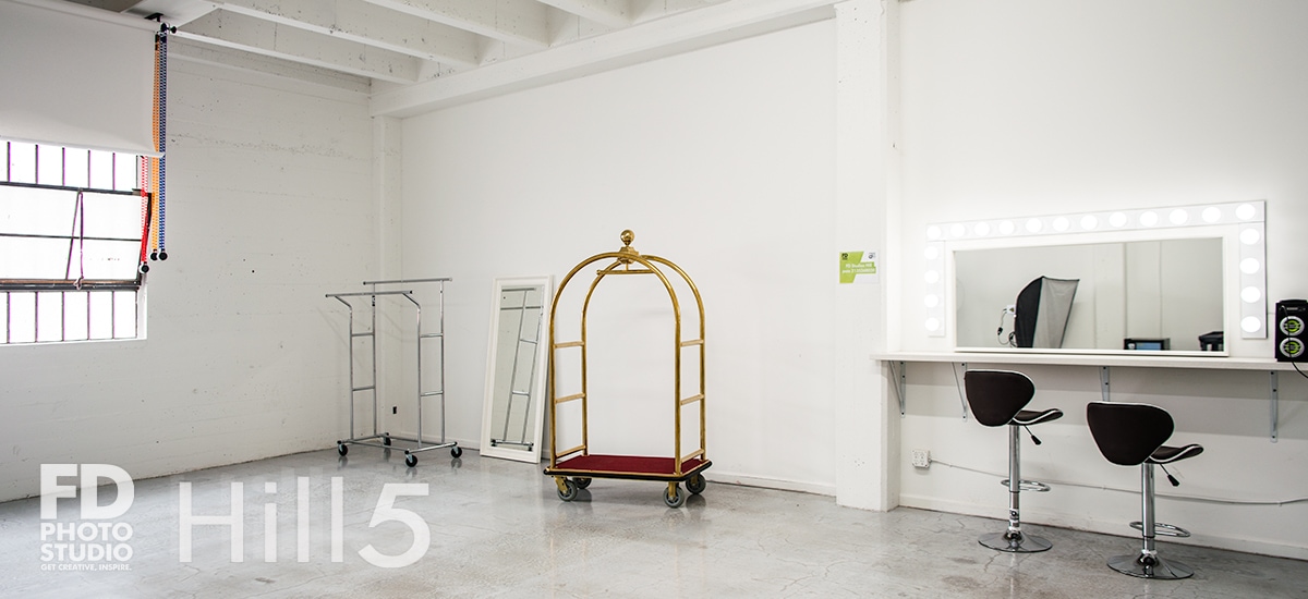 Photo Studio with Natural light and white concrete for rental in Los Angeles