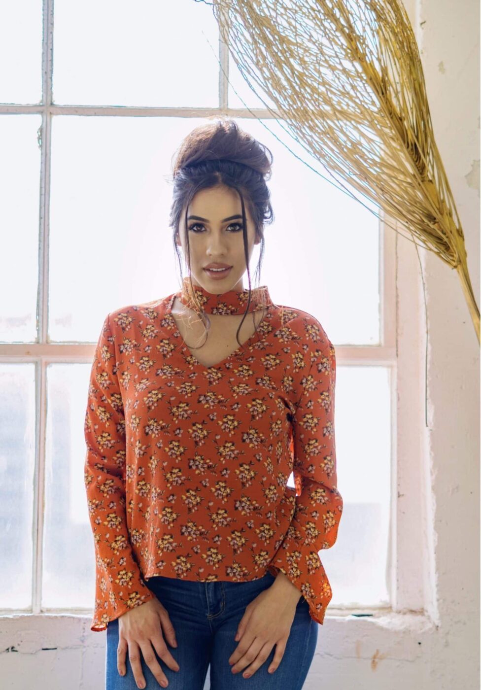 Isela-Mendez-and-two-photographers