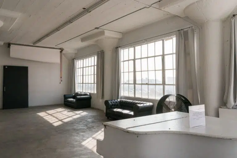 Art 1 with grey curtains