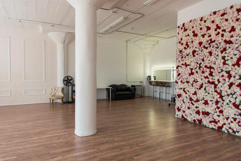rose wall photo and video studio rental in Los Angeles rose wall photo and video studio rental in Los Angeles