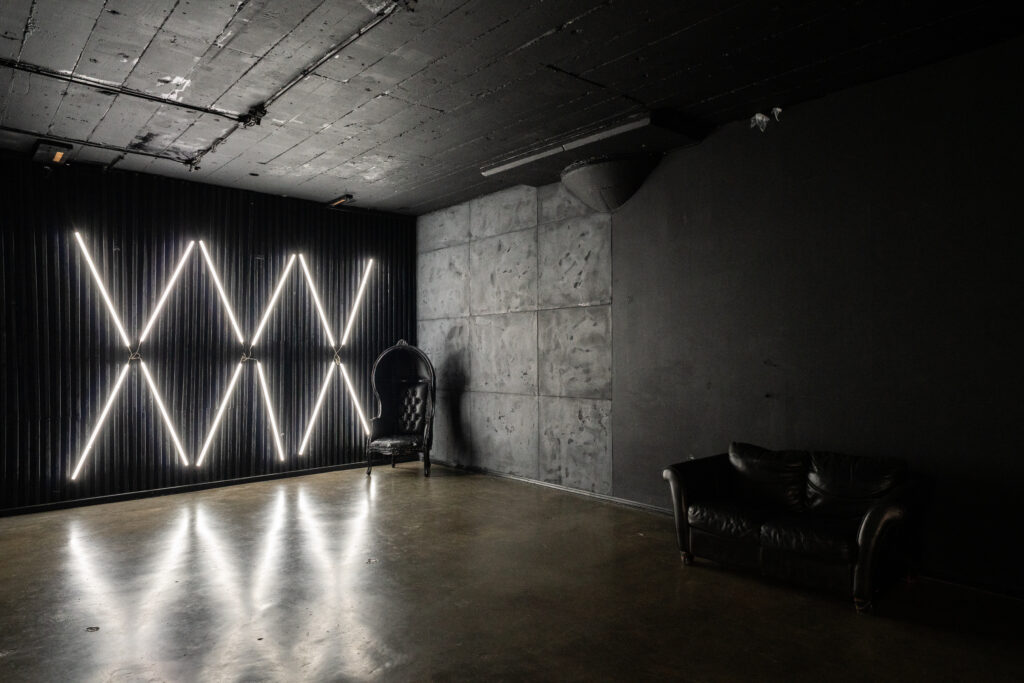 Blackout Photo Studio in Los Angeles with LED lights_Studio B_7