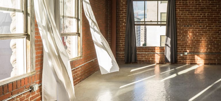 Photo Studio available for photo and video rental in Los Angeles