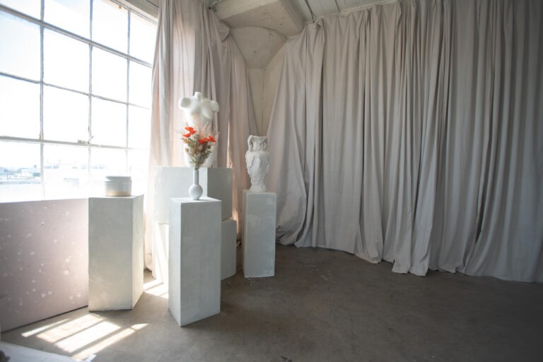 Art 4 - Art Loft Photo Studio in Los Angeles