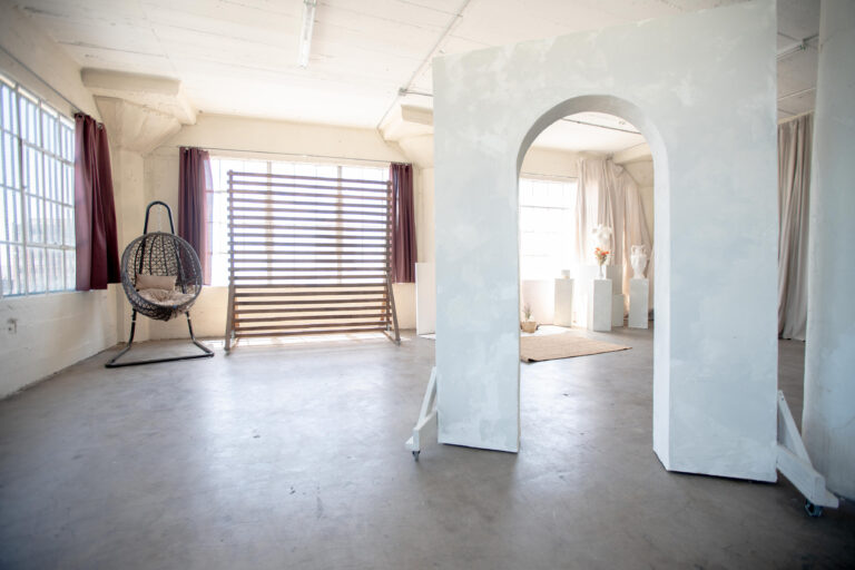 Art 4 - Art Loft Photo Studio in Los Angeles Art 4 - Art Loft Photo Studio in Los Angeles