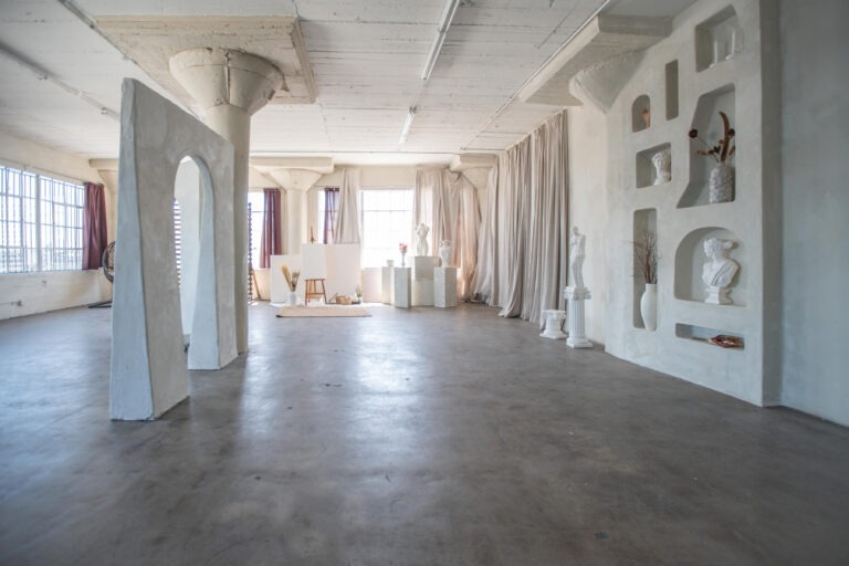 Art 4 - Art Loft Photo Studio in Los Angeles