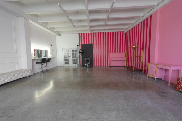 Hill 5 - daylight photo studio with pink and white walls with piano in Los Angeles Hill 5 - daylight photo studio with pink and white walls with piano in Los Angeles