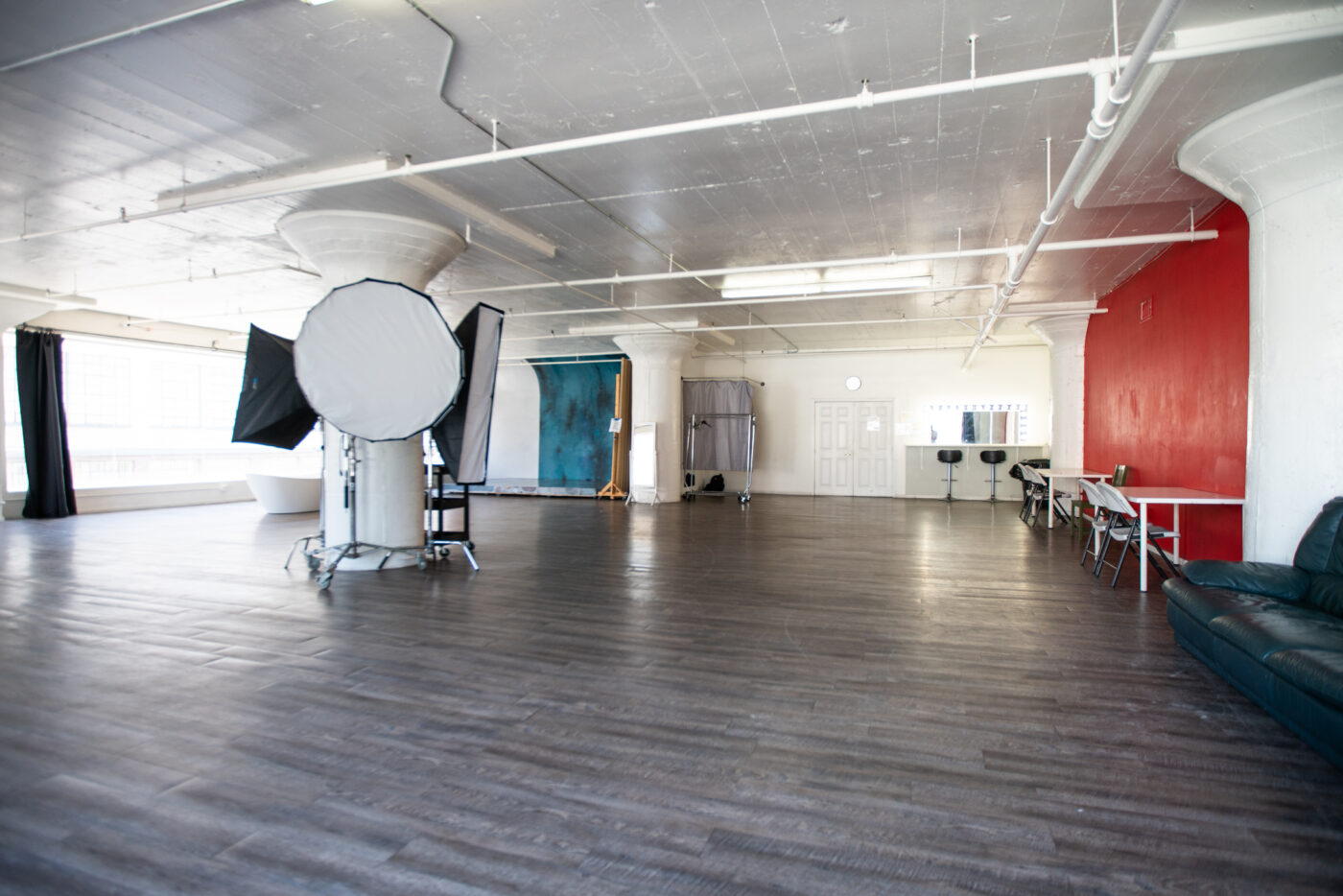 Pro I - daylight photo studio in Los Angeles FD Photo Studio