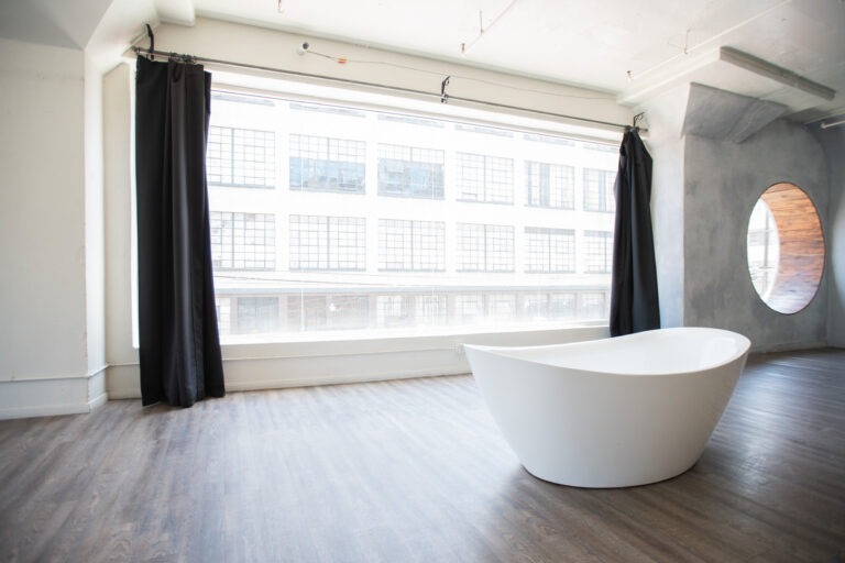 Pro I - daylight photo studio in Los Angeles FD Photo Studio