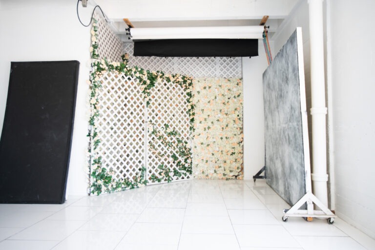 Hill 1 - White floor photo studio in LA