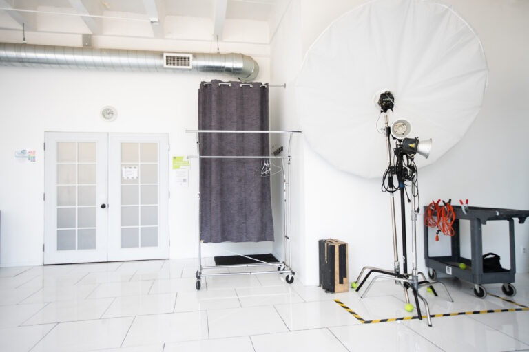 Hill 1 - White floor photo studio in LA