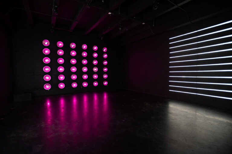 Hill 2 - Light Wall Blackout photo studio in LA