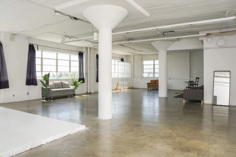 Daylight photo studio for rent in Los Angeles with a white cyc wall and RGB lights_Studio C_03