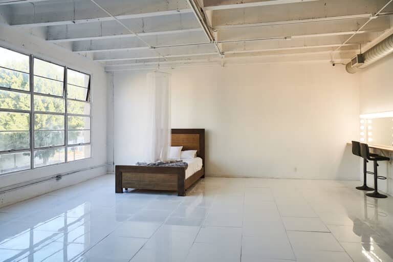 Studio Gallery Studio Gallery