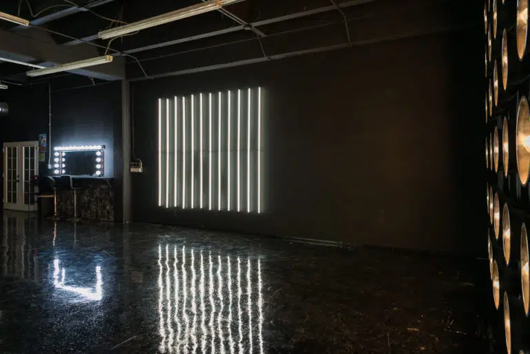 LED dimmable lights & black glossy floor blackout stage is available for photo and video rentals in Los Angeles