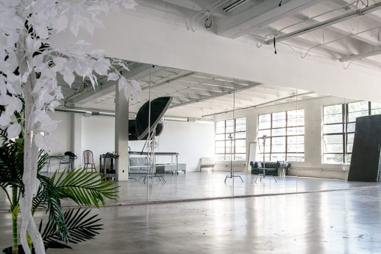 Photo & video natural light studio rental in Los Angeles Photo & video natural light studio rental in Los Angeles
