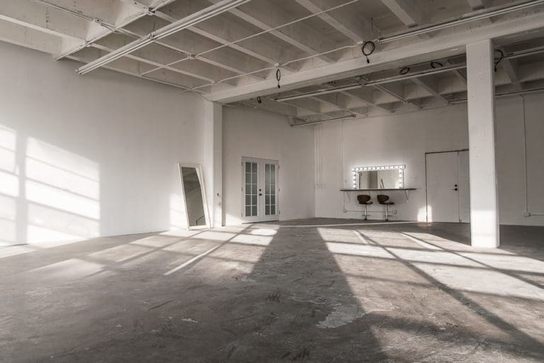 Photo & video natural light studio rental in Los Angeles Photo & video natural light studio rental in Los Angeles