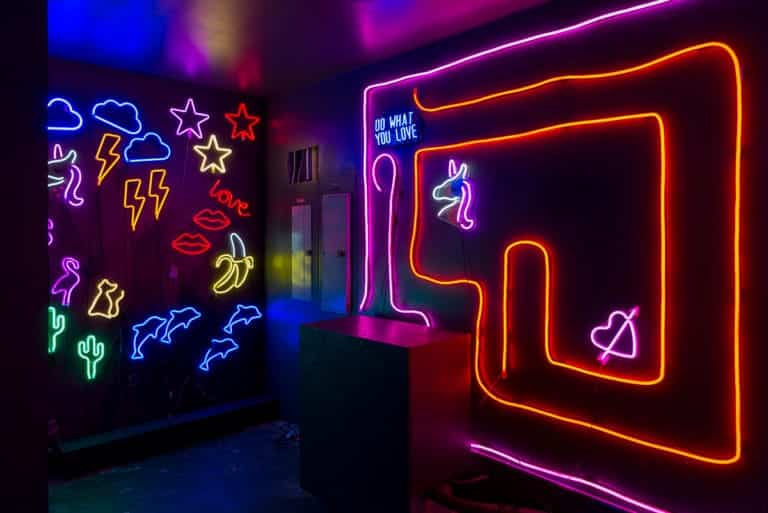 Neon room available for photo and video rental in Los Angeles Neon room available for photo and video rental in Los Angeles