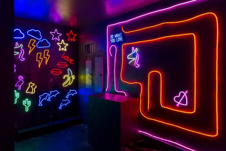 Neon room available for photo and video rental in Los Angeles