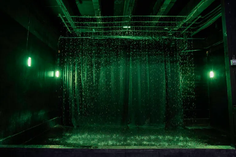 Rain room photo studio in Los Angeles Hill 700005