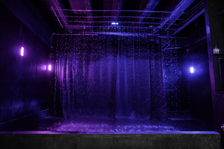 Rain room photo studio in Los Angeles Hill 700007 Rain room photo studio in Los Angeles Hill 700007