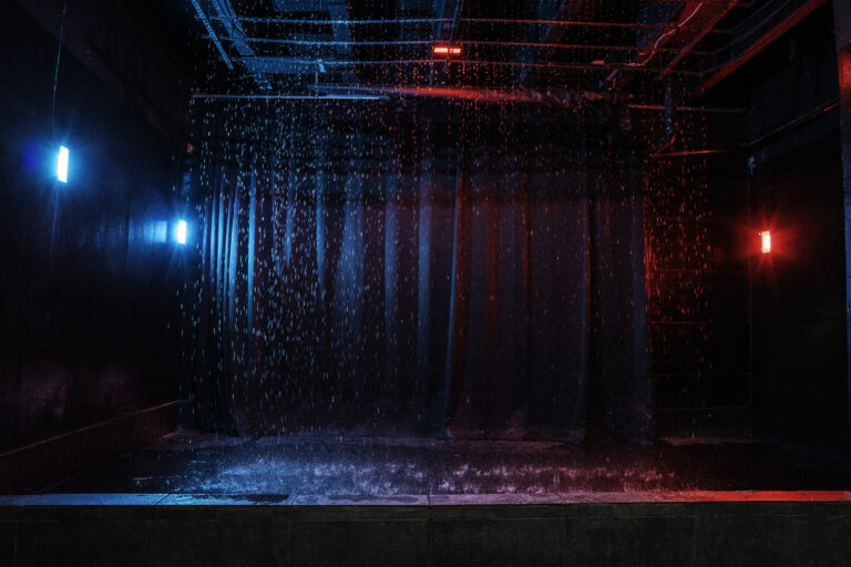 Rain room photo studio in Los Angeles Hill 700008 Rain room photo studio in Los Angeles Hill 700008