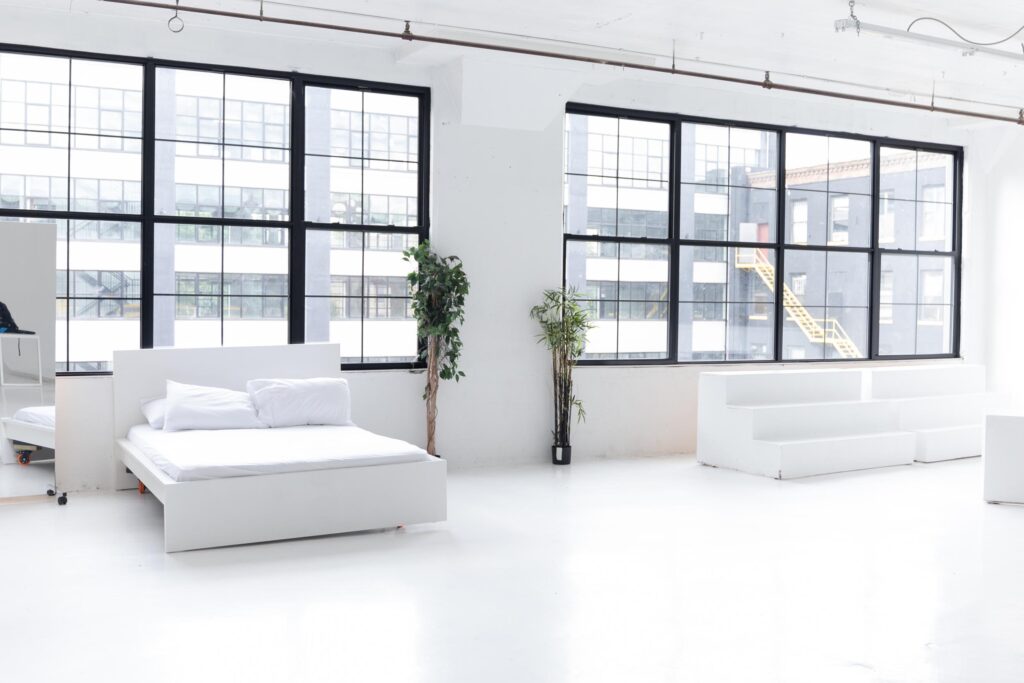 Updated Daylight, Blackout, Cyc Wall and Interior Photo Studios for Rent in New York. -