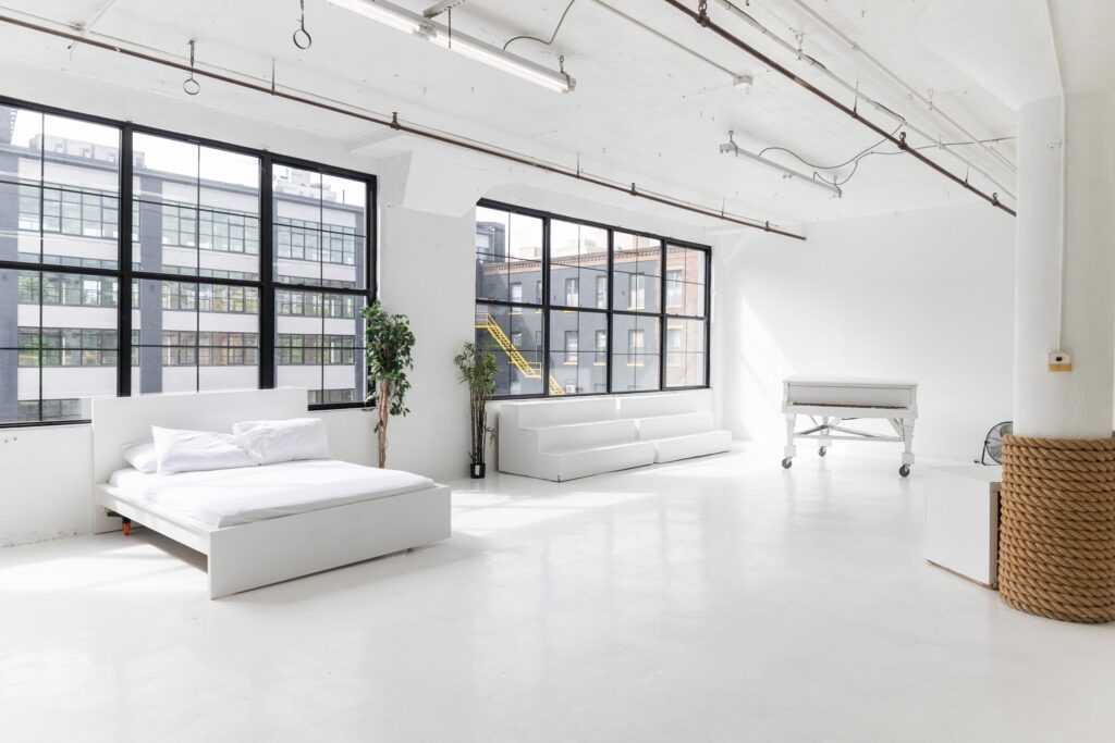 Boudoir Photography: Tips, Outfit Ideas & Best Studios -