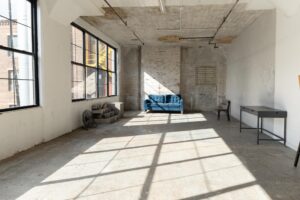 LIC 3 - Photo studio with exposed brick and concrete wall in NY LIC 3 - Photo studio with exposed brick and concrete wall in NY