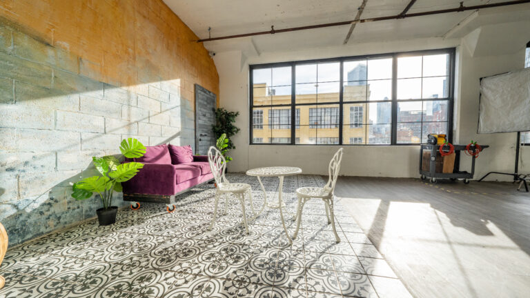 LIC 7 - Loft-like photo studio in NY with Moroccan tile in NY LIC 7 - Loft-like photo studio in NY with Moroccan tile in NY