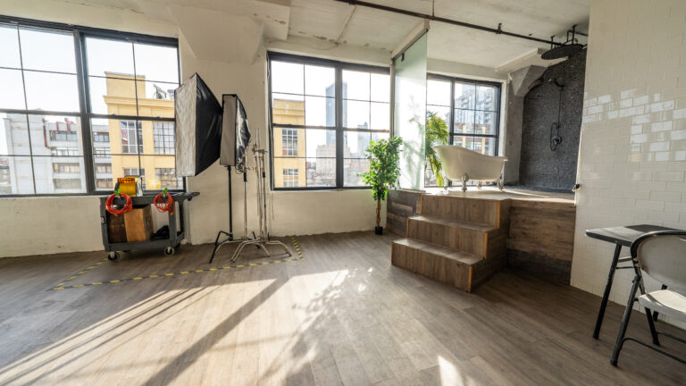 LIC 7 - Loft-like photo studio in NY with Moroccan tile in NY