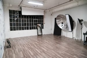 Michael S. Wentzel In NYC Studio 5 -white industrial studio, Rent a Studio, Photostudio, Photography Studio, photographer, NYC5!, NY Studio 5, New-York City, New-York, Michael S. Wentzel In NYC Studio 5, Long Island, Hourly Studio Rental, Brooklyn, Art Wall Studio New York, Art Wall studio, Affordable, !done