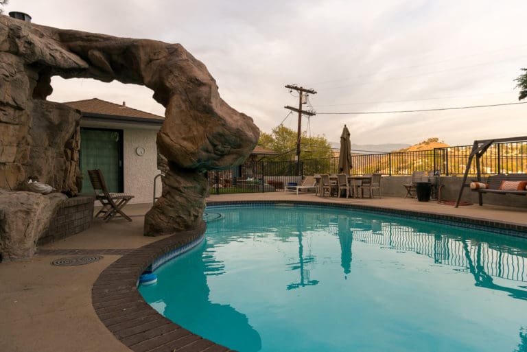 Exclusive house available for photo and video rental in Los Angeles
