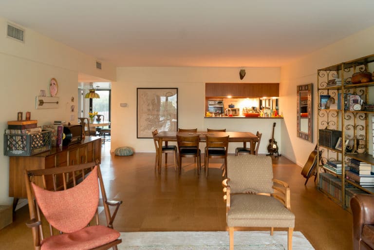 Exclusive house available for photo and video rental in Los Angeles