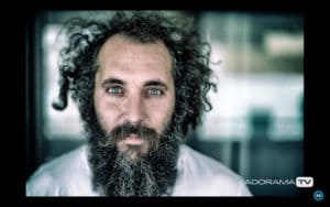 Become Better Photographer: How To Shoot High Contrast Natural Light Portraits with Mark Wallace -