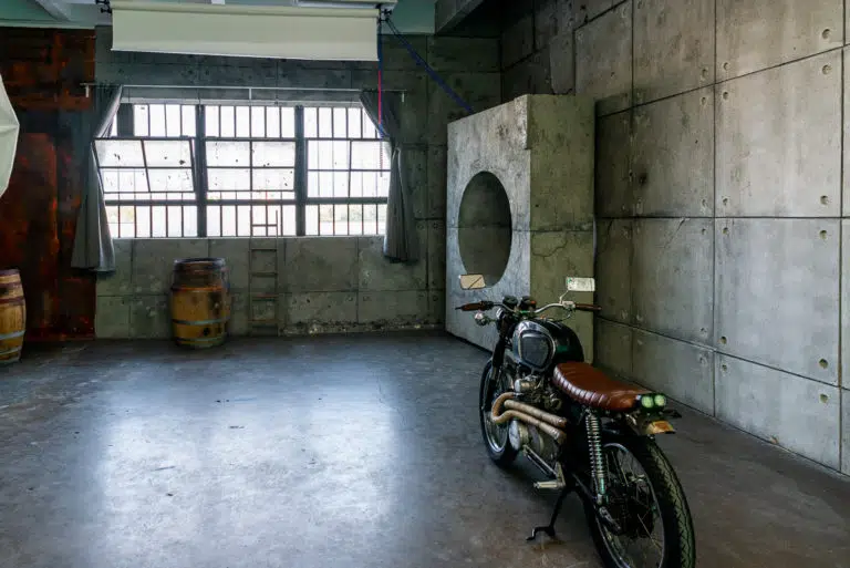 Glowing LED light wall available with Hill 8 photo studio rental