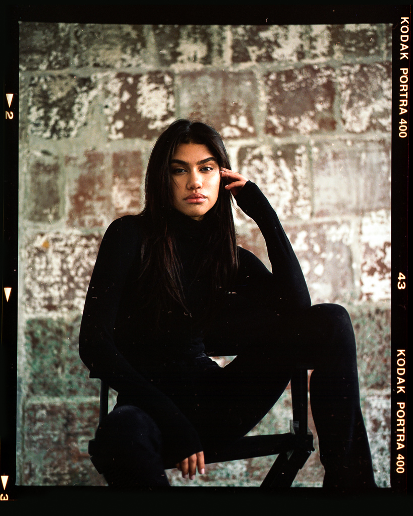 Khiari Bakar In NYC Studio 6. -white industrial studio, Rent a Studio, Photostudio, Photography Studio, photographer, NY Studio 6, New-York City, New-York, Long Island, Hourly Studio Rental, Exposed block Studio New York, Exposed block studio, Brooklyn, Affordable