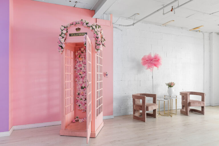 Rental photo studio with hardwood floors, big North facing window, and a pink photo booth - Astoria 3 Rental photo studio with hardwood floors, big North facing window, and a pink photo booth - Astoria 3