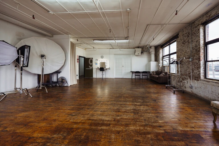 Rental Photo Studio in New York Queens Brooklyn Astoria 9