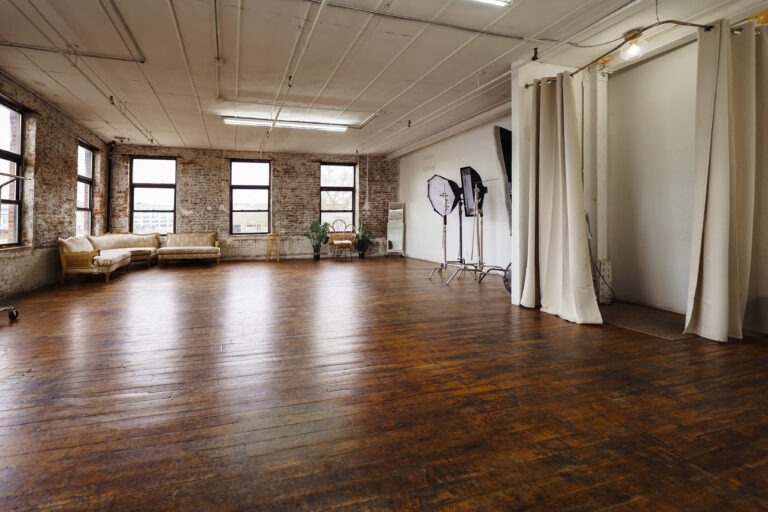 Rental Photo Studio in New York Queens Brooklyn Astoria 9