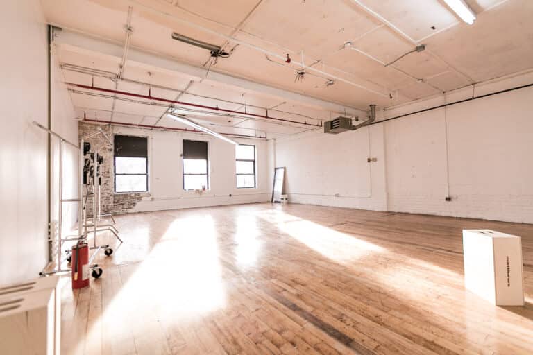 Studio Gallery Studio Gallery