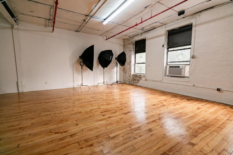 Studio Gallery Studio Gallery
