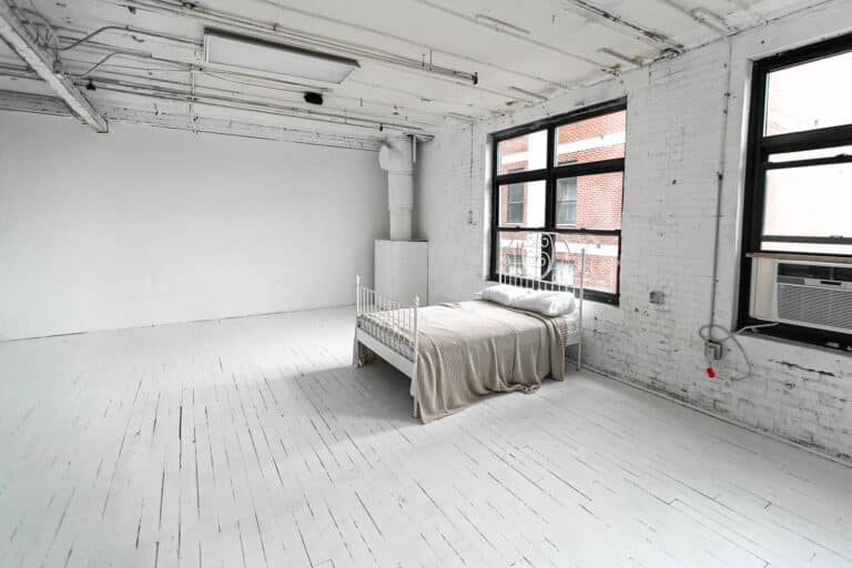 Studio Gallery Studio Gallery
