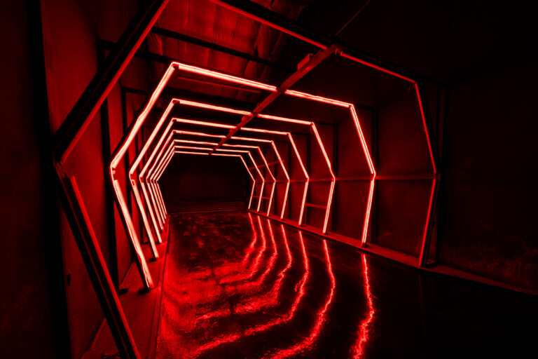 Blackout photo studio with RGB tunnel with drive in gate in Los Angeles_Olympic 2_4
