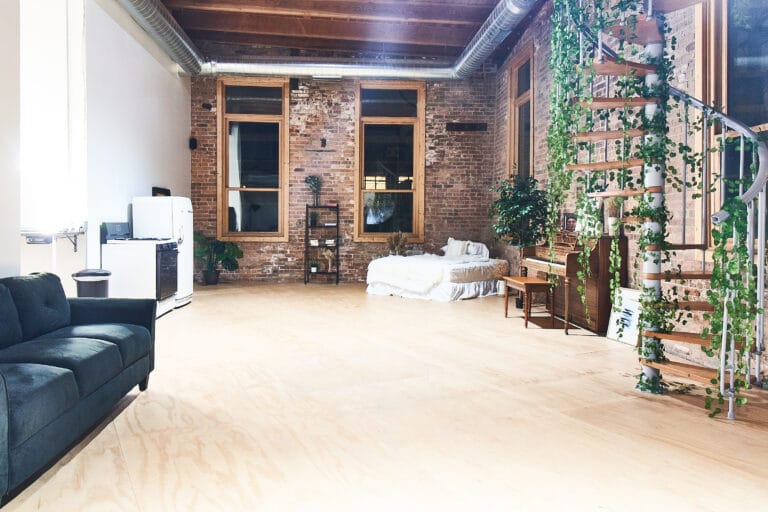 Studio Gallery Studio Gallery
