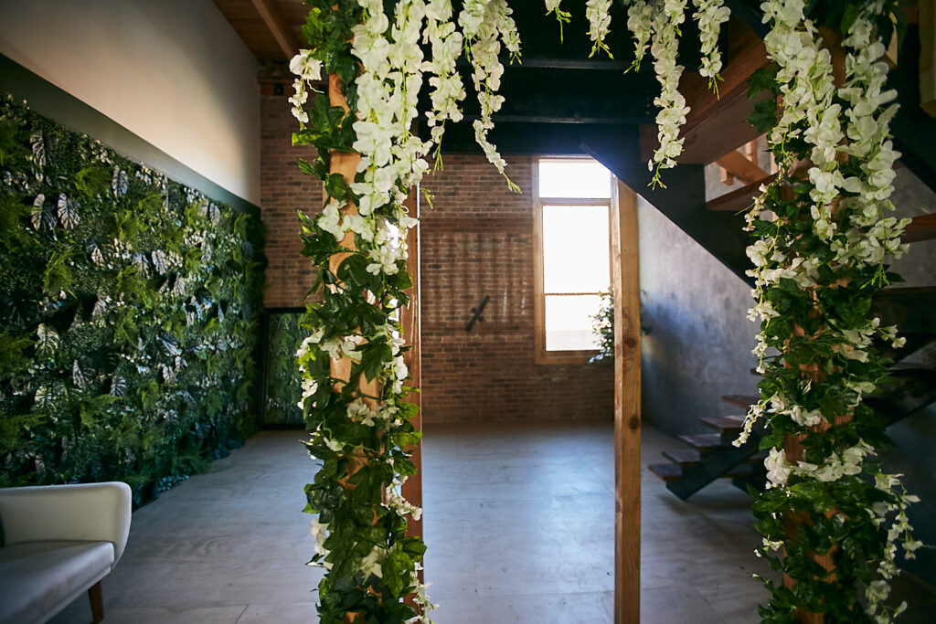 Best Themed Studios in Los Angeles, New York City and Chicago -