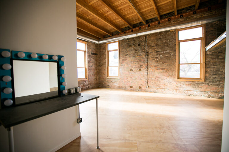Studio Gallery Studio Gallery